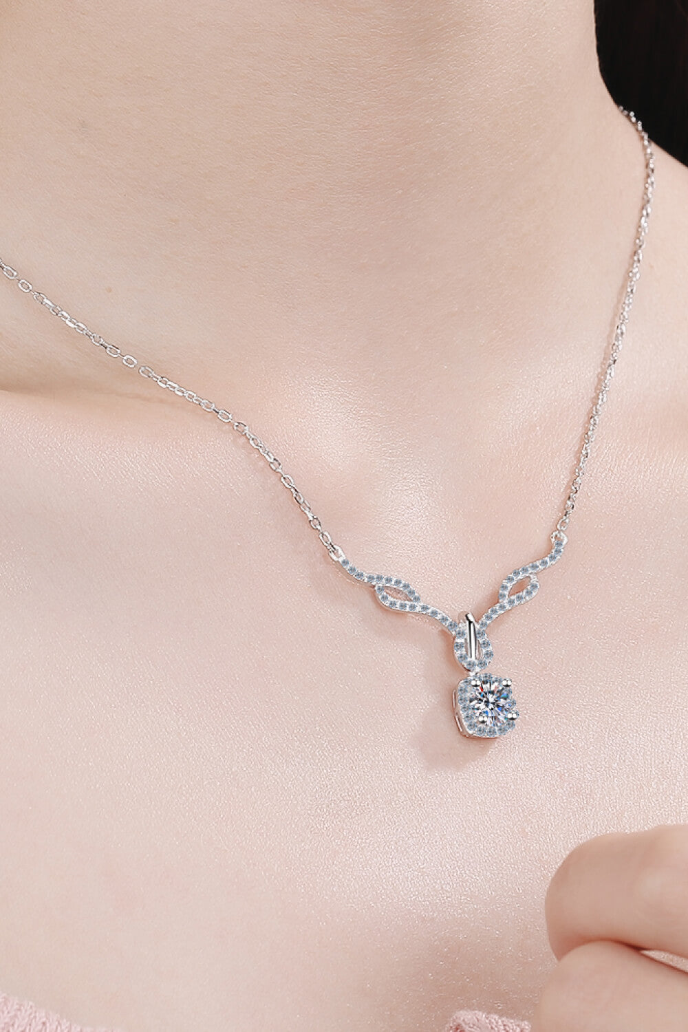 Right On Trend Moissanite Pendant Necklace