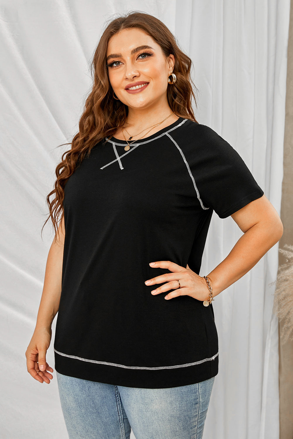 Plus Size Contrast Stitching Crewneck Tee