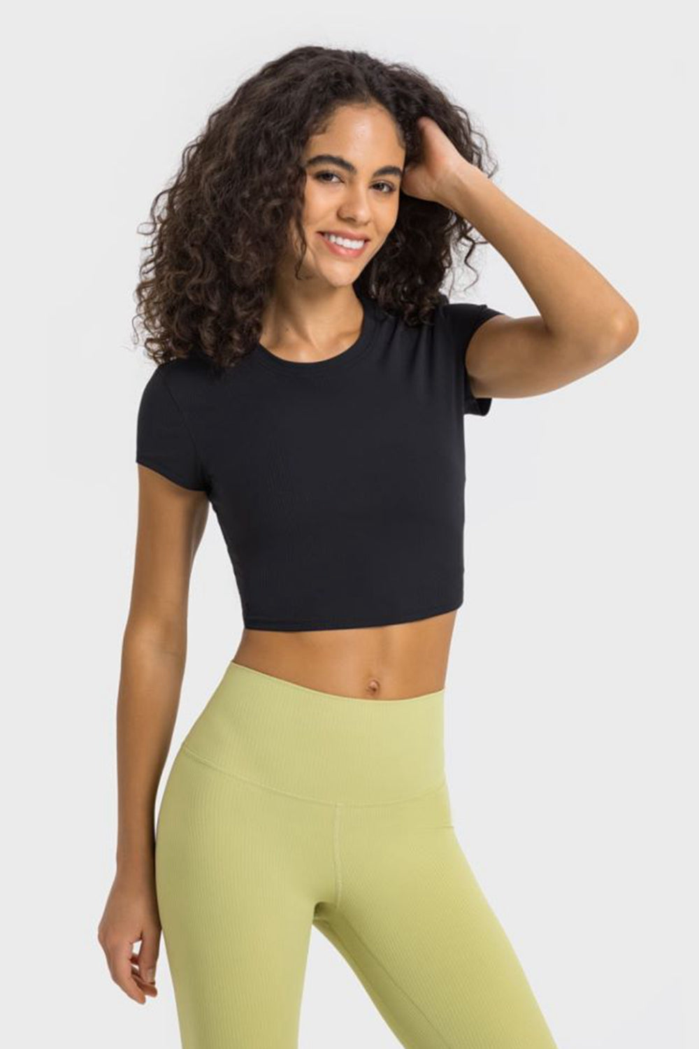 Round Neck Short Sleeve Cropped Sports T-Shirt