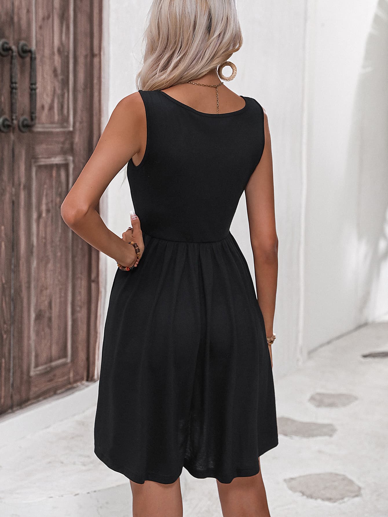 Scoop Neck Buttoned Sleeveless Dress